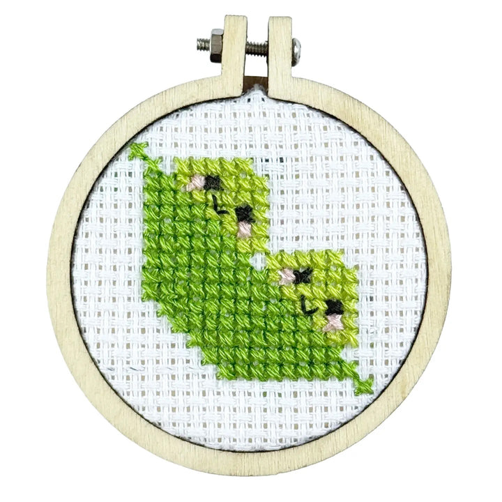 Mini Broderingskit We´re Like Two Peas In A Pod