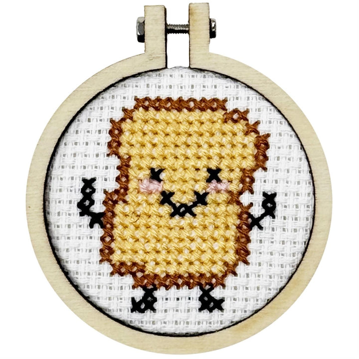 Mini Broderingskit A Birthay Toast