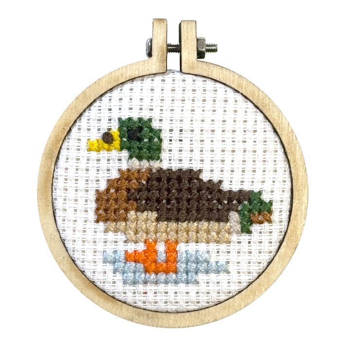 Mini Broderingskit I Ducking Love You