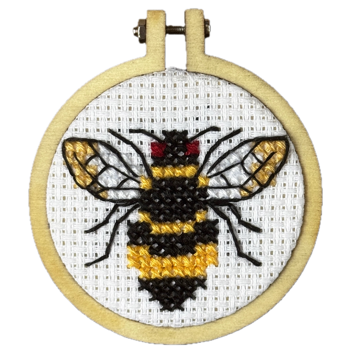 Mini Broderingskit Love The Earth Love The Bees