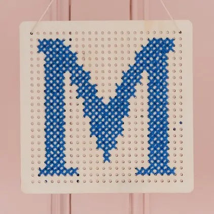 Broderingskit Treplate Blå