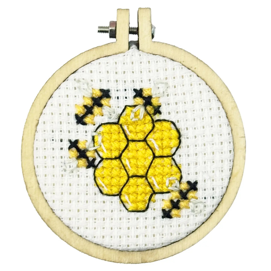 Mini Broderingskit Hot & Hexy