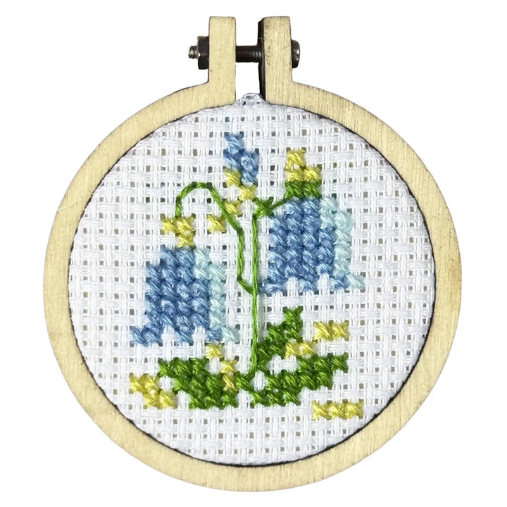 Mini Broderingskit Picked Just For You