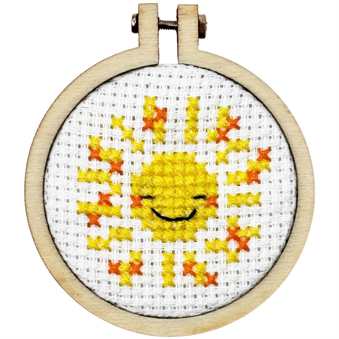 Mini Broderingskit You Are My Sunshine
